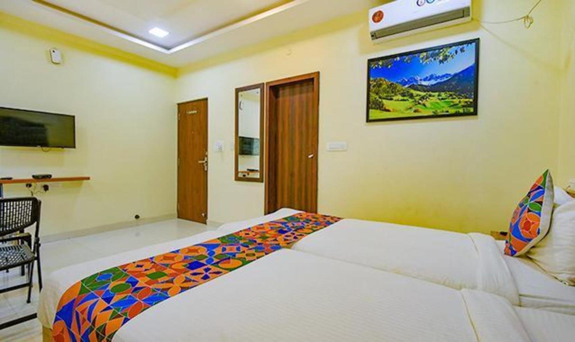 Fabexpress Purple Suites Inn Bangalore Exterior photo
